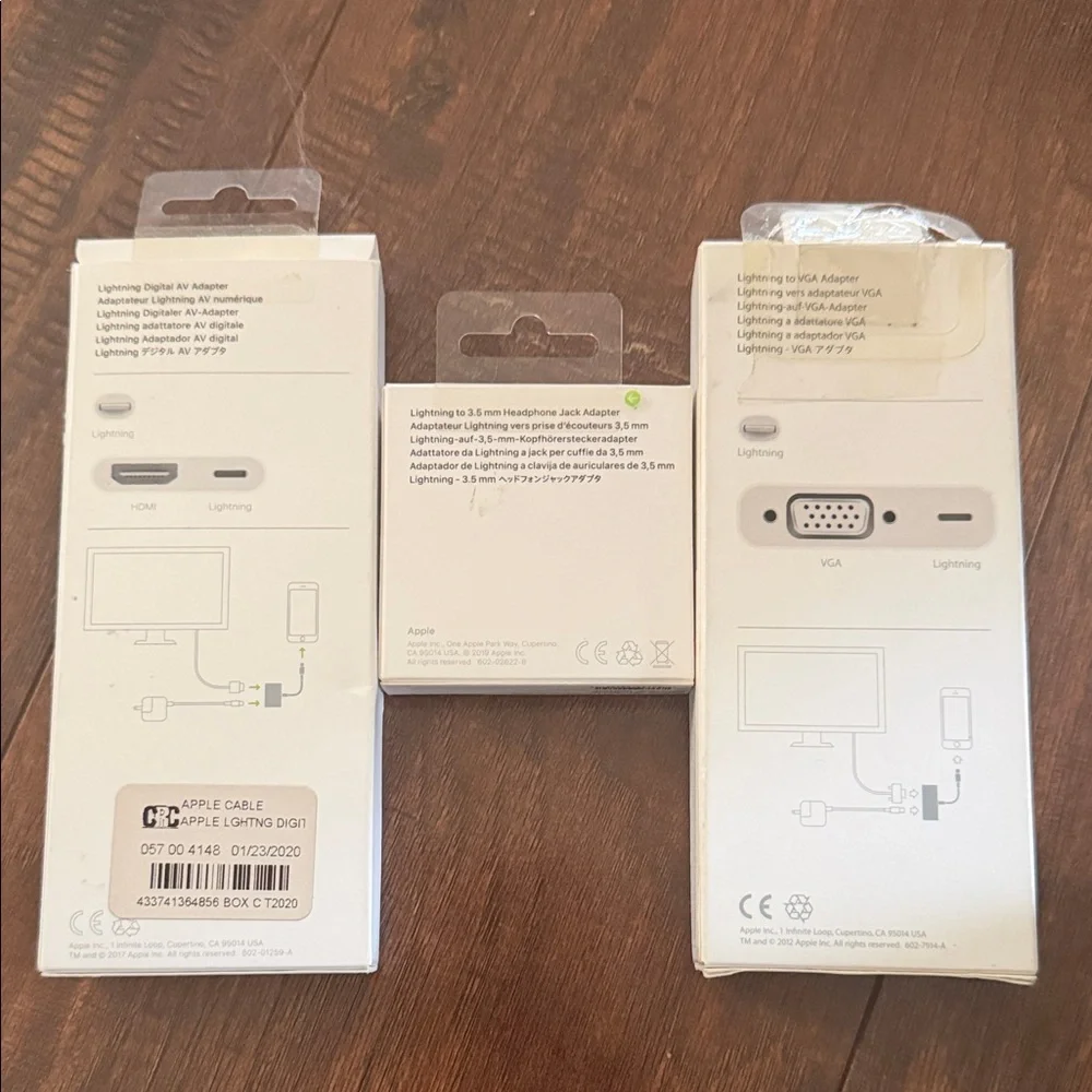 Apple Lightning Adapter Trio - White